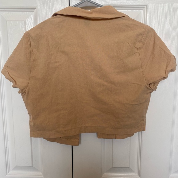 Notched collar buttoned - Picture 2 of 3